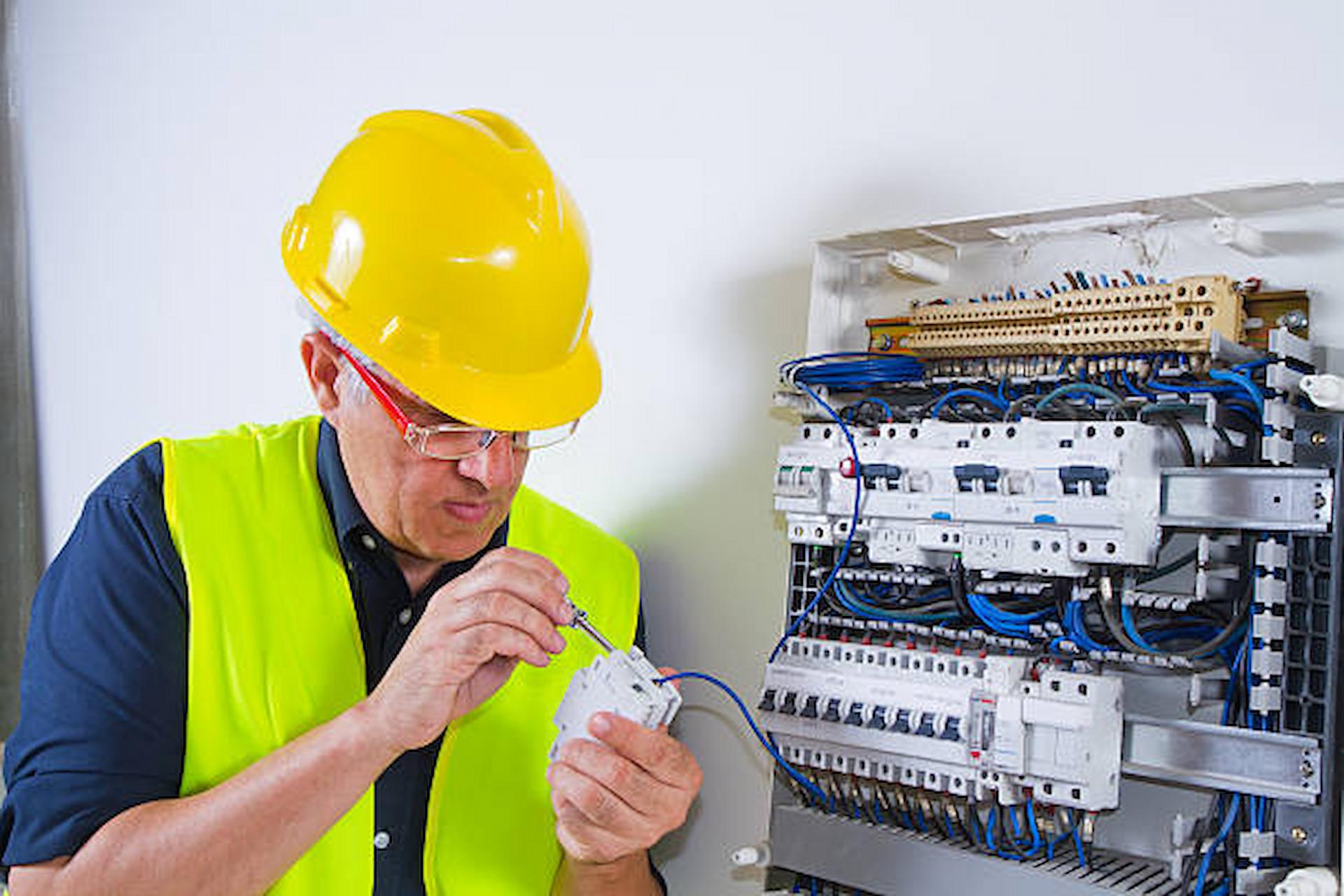 What Makes Commercial Electrical Maintenance Quite Important?