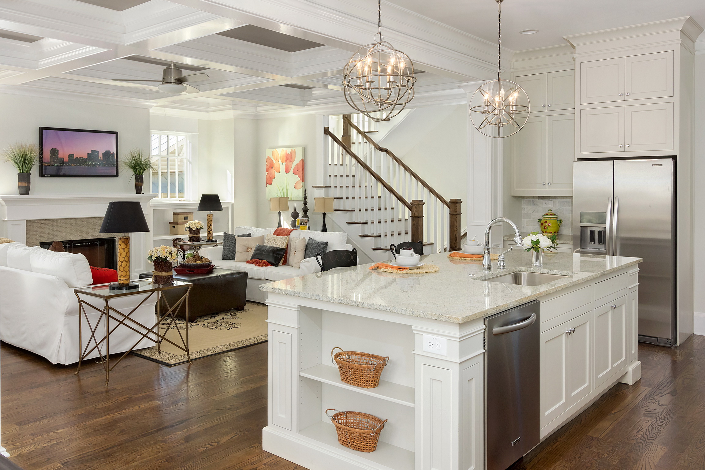 Lighting Your Kitchen With A Chandelier – 12 Illuminating Ideas