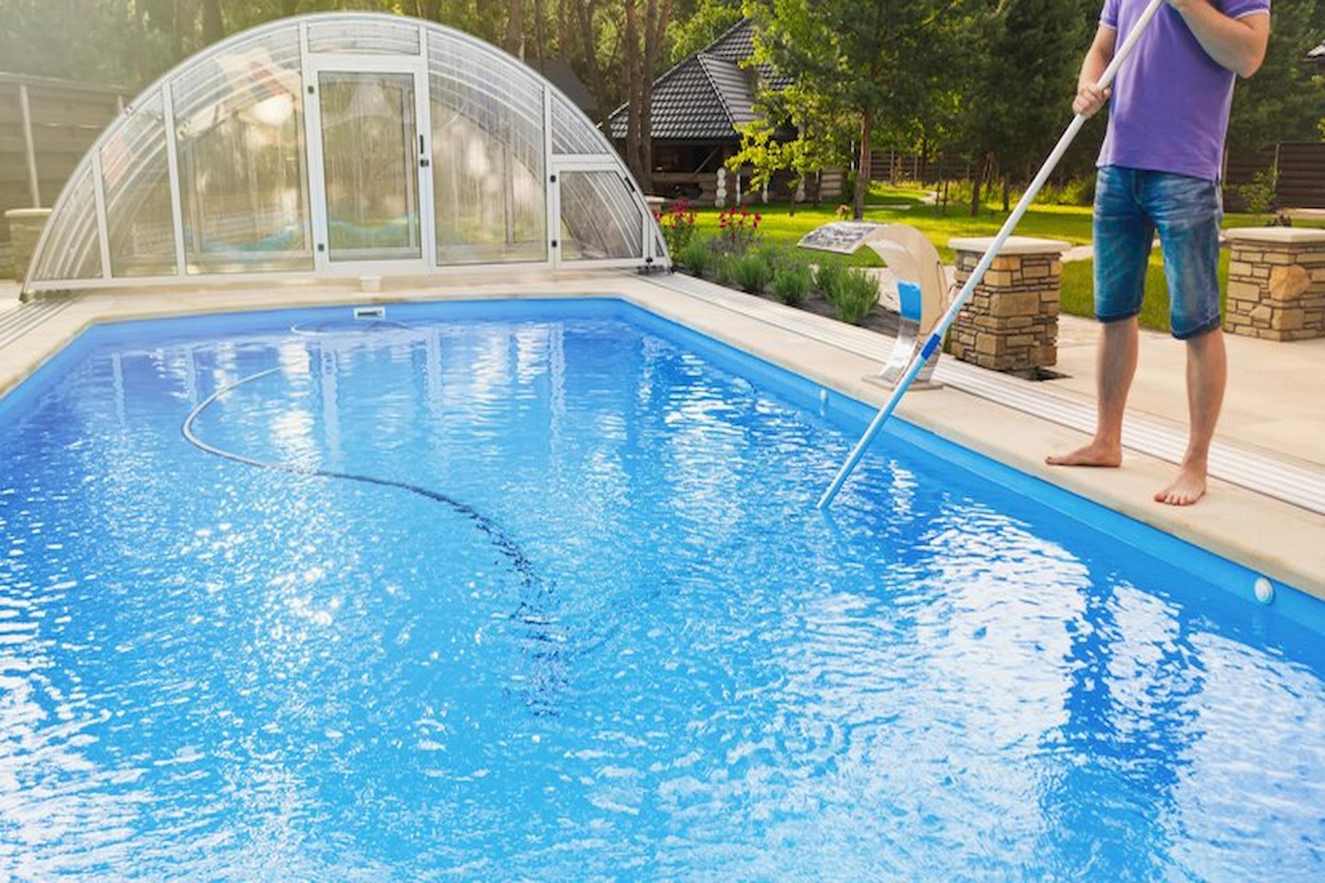 Dive into Clarity: The Ultimate Guide to DIY Swimming Pool Maintenance